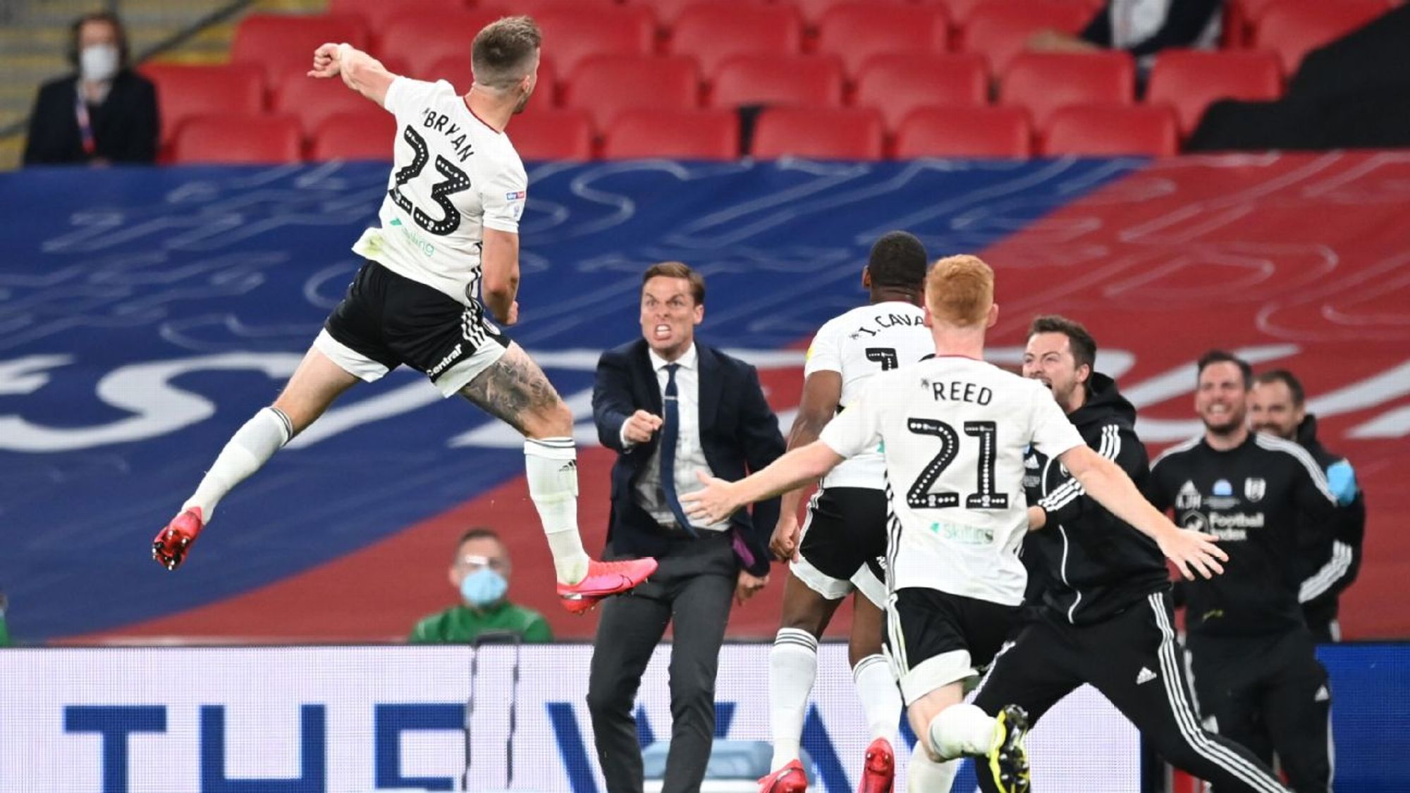 还是在俱乐 还是在俱乐